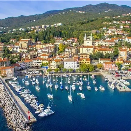 Апартаменты Maya